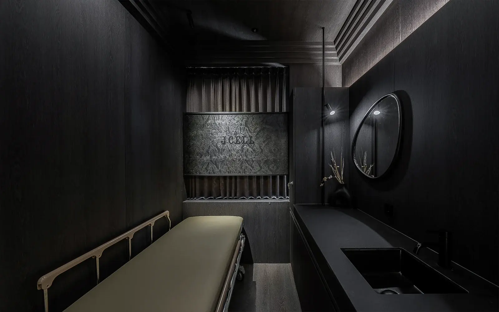 A private treatment room inside Jcell Clinic
